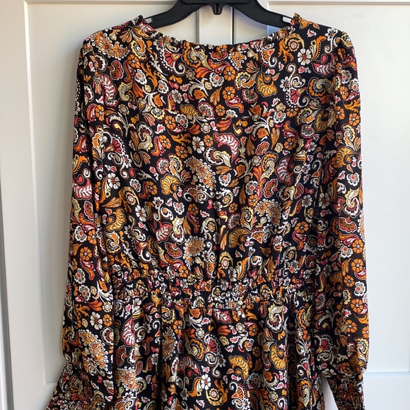 BB Dakota Asheville Mini Dress in Petal Paisley - Picture 9 of 11